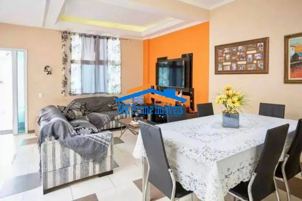 Sobrado com 4 quartos à venda, 320m2 em Bandeiras, Osasco - SP - imagem 7 Foto 7 de Sobrado com 4 quartos à venda, 320m2 em Bandeiras, Osasco - SP