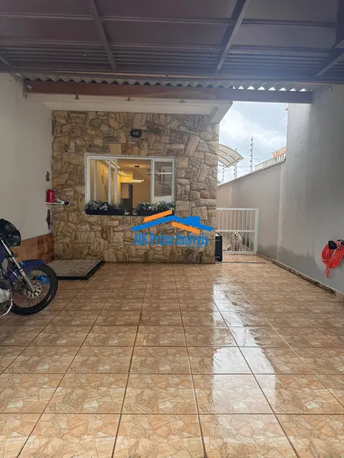 Foto 3 de Sobrado com 3 quartos à venda, 130m2 em das Pedras, Cotia - SP