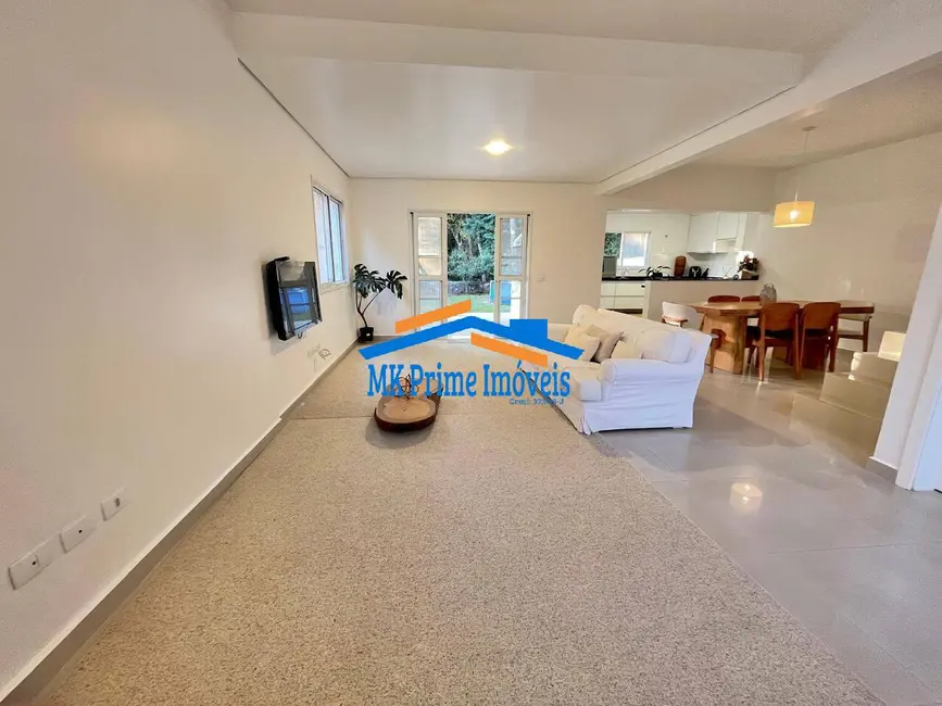 Foto 6 de Casa de Condomínio com 3 quartos à venda, 218m2 em Transurb, Itapevi - SP