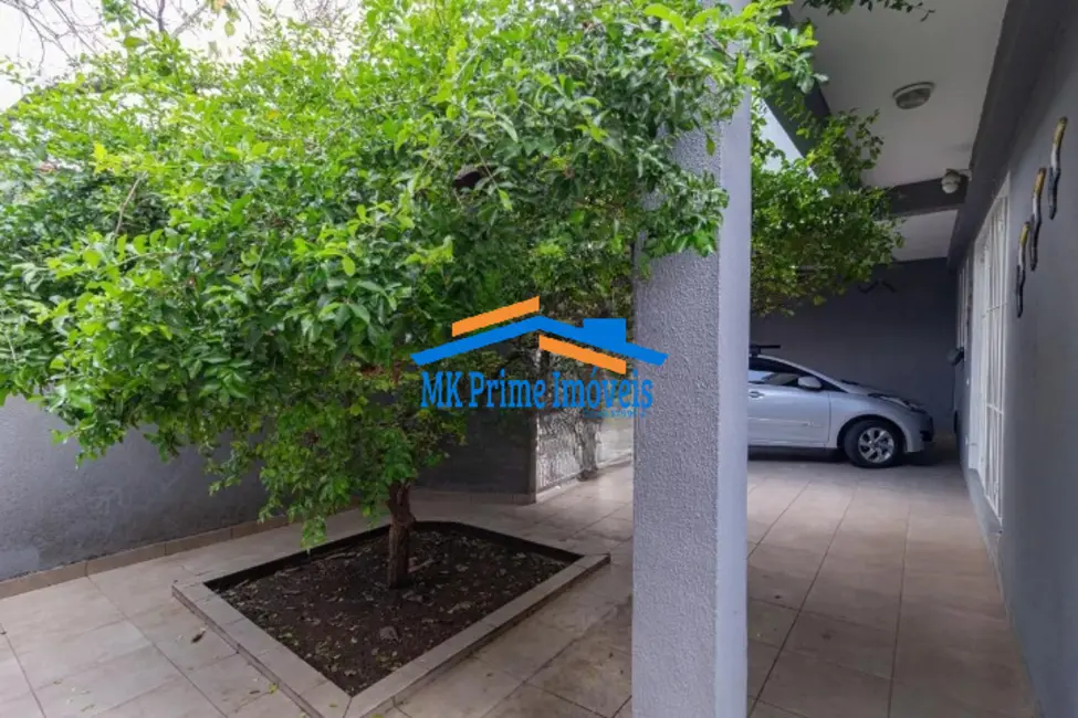 Sobrado com 3 quartos à venda, 140m2 em Vila Osasco, Osasco - SP - imagem 3 Foto 3 de Sobrado com 3 quartos à venda, 140m2 em Vila Osasco, Osasco - SP