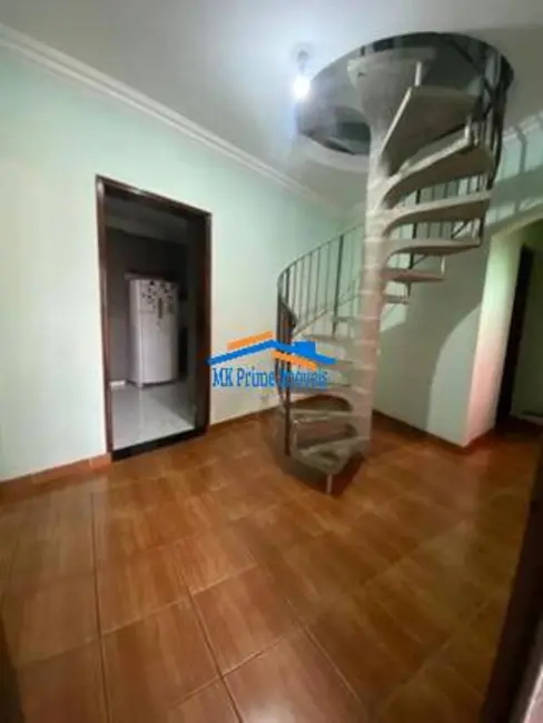 Foto 8 de Sobrado com 2 quartos à venda, 192m2 em Jardim Roberto, Osasco - SP