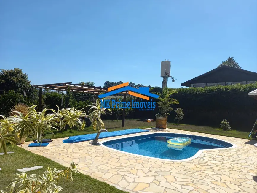 Chácara com 2 quartos à venda, 300m2 em Alambari - SP - imagem 8 Foto 8 de Chácara com 2 quartos à venda, 300m2 em Alambari - SP