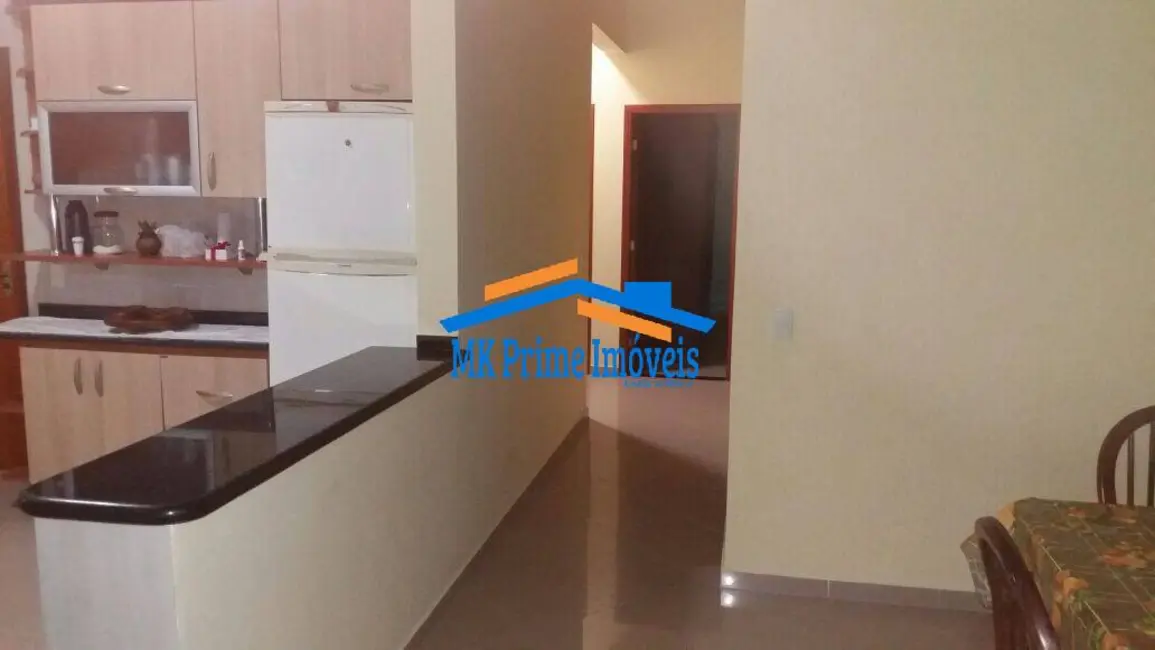 Chácara com 3 quartos à venda, 290m2 em Centro, Alambari - SP - imagem 2 Foto 2 de Chácara com 3 quartos à venda, 290m2 em Centro, Alambari - SP