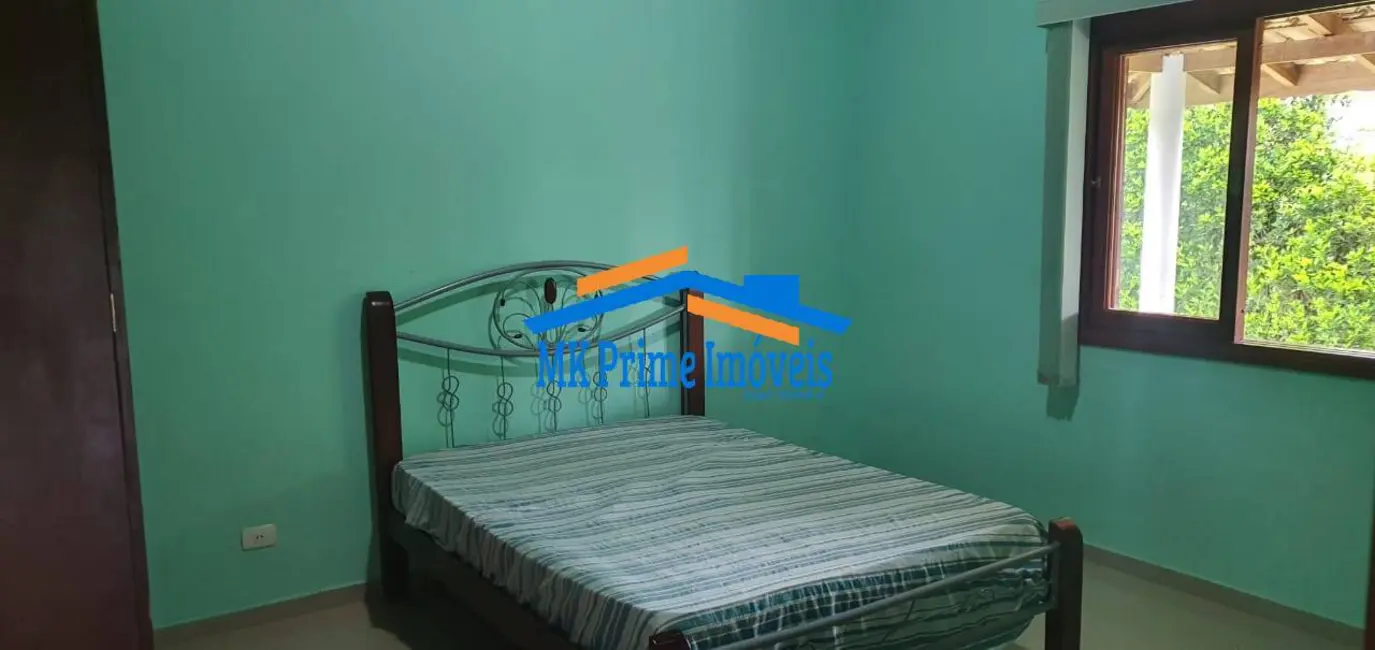 Chácara com 3 quartos à venda, 290m2 em Centro, Alambari - SP - imagem 5 Foto 5 de Chácara com 3 quartos à venda, 290m2 em Centro, Alambari - SP