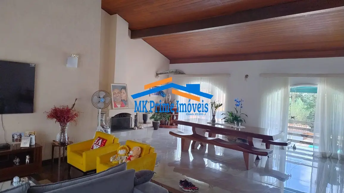 Casa de Condomínio com 3 quartos à venda, 830m2 em Chácara Vale do Rio Cotia, Carapicuiba - SP - imagem 6 Foto 6 de Casa de Condomínio com 3 quartos à venda, 830m2 em Chácara Vale do Rio Cotia, Carapicuiba - SP