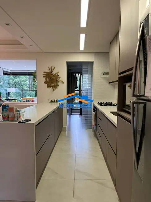 Apartamento com 3 quartos à venda, 152m2 em Vila Yara, Osasco - SP - imagem 7 Foto 7 de Apartamento com 3 quartos à venda, 152m2 em Vila Yara, Osasco - SP