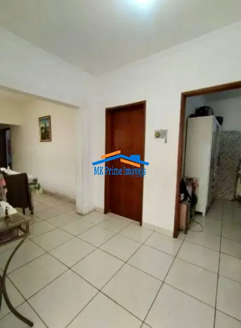 Foto 9 de Casa com 2 quartos à venda, 200m2 em Jardim Roberto, Osasco - SP