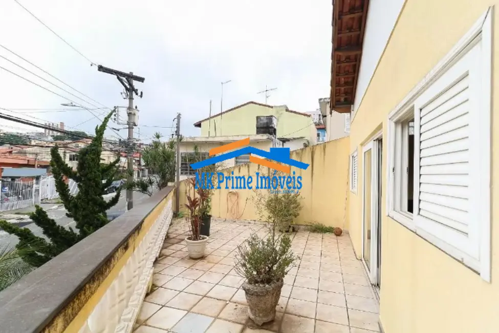 Casa com 4 quartos à venda, 205m2 em Bela Vista, Osasco - SP - imagem 3 Foto 3 de Casa com 4 quartos à venda, 205m2 em Bela Vista, Osasco - SP