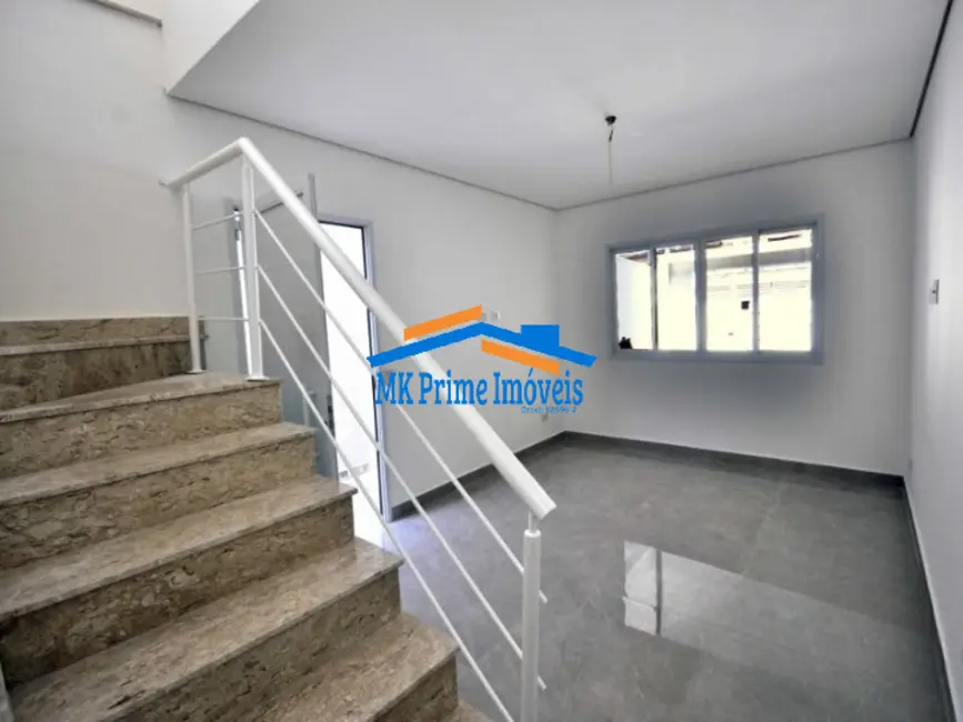 Sobrado com 3 quartos à venda, 160m2 em Umuarama, Osasco - SP - imagem 5 Foto 5 de Sobrado com 3 quartos à venda, 160m2 em Umuarama, Osasco - SP