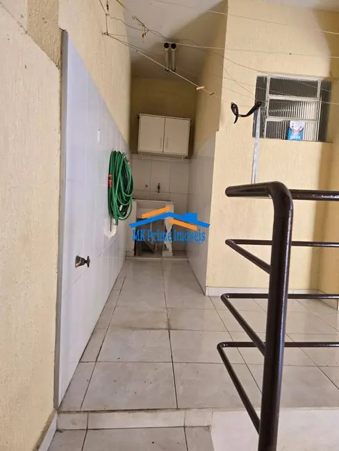 Sobrado com 3 quartos à venda, 188m2 em Cipava, Osasco - SP - imagem 5 Foto 5 de Sobrado com 3 quartos à venda, 188m2 em Cipava, Osasco - SP