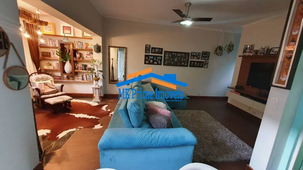 Foto 4 de Casa com 2 quartos à venda, 300m2 em Bela Vista, Osasco - SP