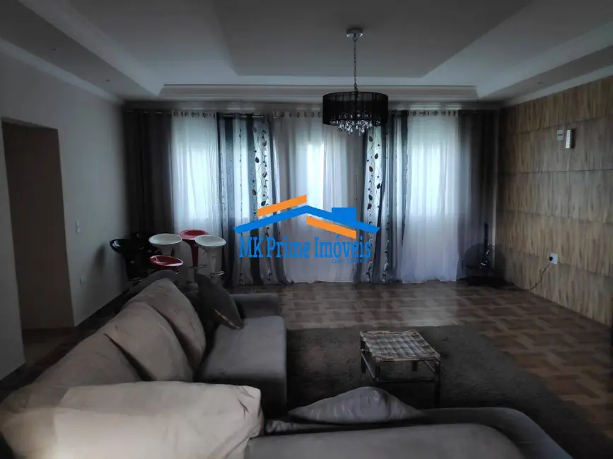 Chácara com 4 quartos à venda, 300m2 em Centro, Alambari - SP - imagem 5 Foto 5 de Chácara com 4 quartos à venda, 300m2 em Centro, Alambari - SP