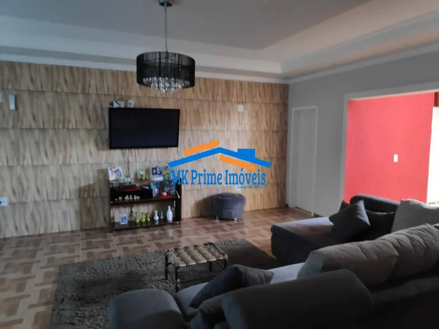 Foto 2 de Chácara com 4 quartos à venda, 300m2 em Centro, Alambari - SP