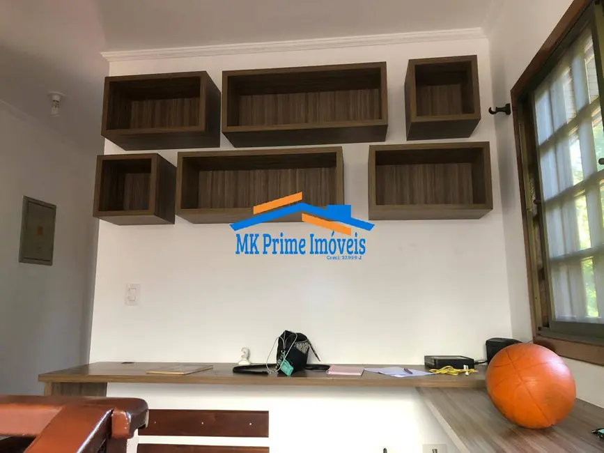 Foto 7 de Sobrado com 5 quartos à venda e para alugar, 380m2 em Granja Viana, Cotia - SP