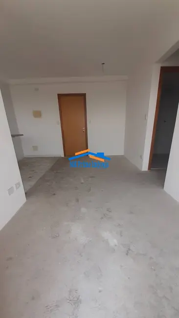 Apartamento com 2 quartos à venda, 58m2 em Jardim Marilu, Carapicuiba - SP - imagem 3 Foto 3 de Apartamento com 2 quartos à venda, 58m2 em Jardim Marilu, Carapicuiba - SP