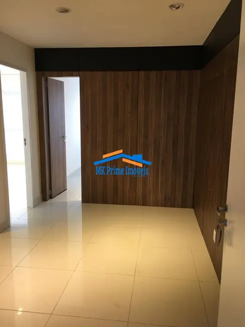 Foto 2 de Sala Comercial à venda, 40m2 em Green Valley Alphaville, Barueri - SP