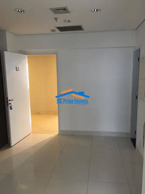 Foto 9 de Sala Comercial à venda, 40m2 em Green Valley Alphaville, Barueri - SP