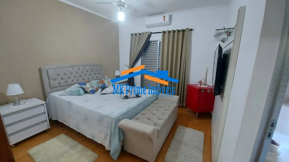 Foto 8 de Casa com 2 quartos à venda, 400m2 em Pestana, Osasco - SP