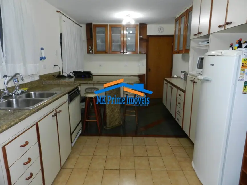 Foto 7 de Sobrado com 4 quartos à venda, 240m2 em Jardim Peri Peri, São Paulo - SP