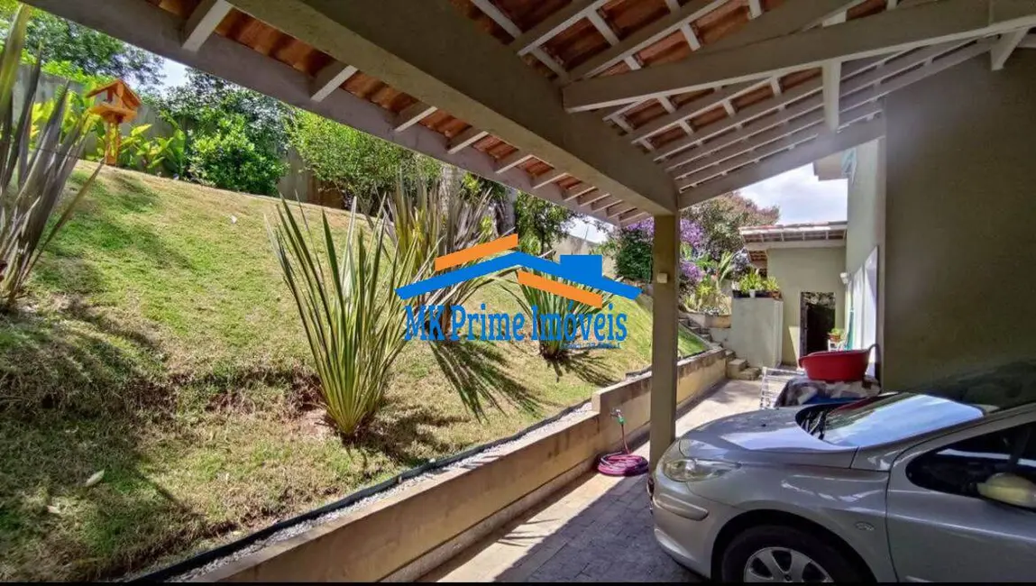 Casa de Condomínio com 4 quartos à venda, 231m2 em Chácara das Paineiras, Carapicuiba - SP - imagem 4 Foto 4 de Casa de Condomínio com 4 quartos à venda, 231m2 em Chácara das Paineiras, Carapicuiba - SP