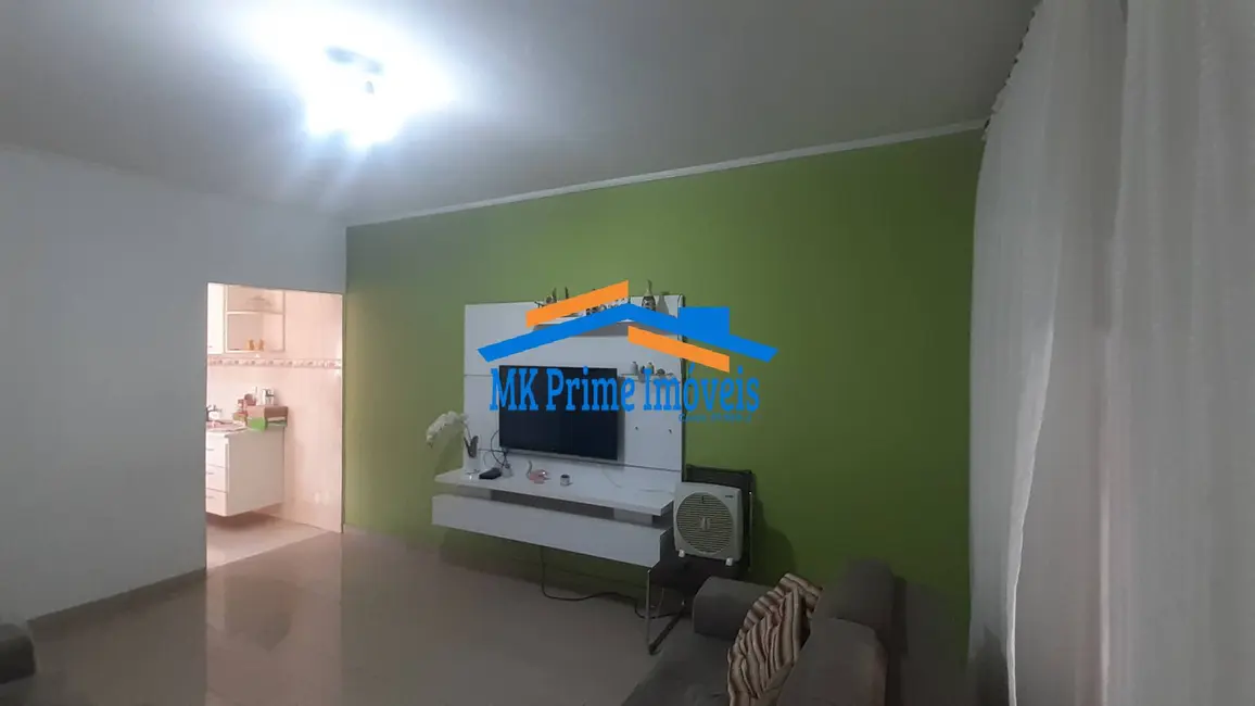 Casa com 2 quartos à venda, 181m2 em Jaguaribe, Osasco - SP - imagem 5 Foto 5 de Casa com 2 quartos à venda, 181m2 em Jaguaribe, Osasco - SP