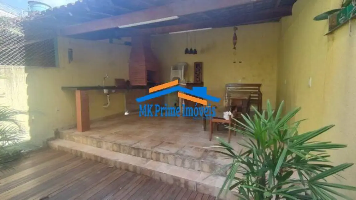 Sobrado com 3 quartos à venda, 125m2 em Jaguaribe, Osasco - SP - imagem 7 Foto 7 de Sobrado com 3 quartos à venda, 125m2 em Jaguaribe, Osasco - SP