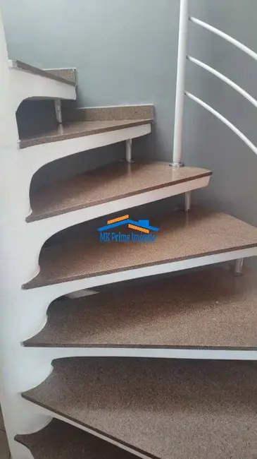 Sobrado com 3 quartos à venda, 125m2 em Jaguaribe, Osasco - SP - imagem 5 Foto 5 de Sobrado com 3 quartos à venda, 125m2 em Jaguaribe, Osasco - SP