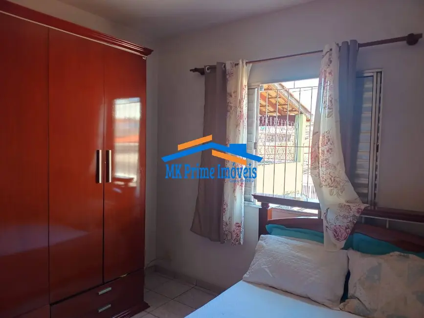 Casa com 5 quartos à venda, 224m2 em Pestana, Osasco - SP - imagem 8 Foto 8 de Casa com 5 quartos à venda, 224m2 em Pestana, Osasco - SP