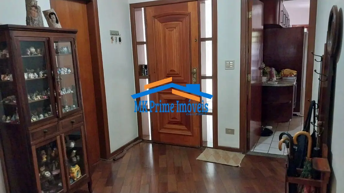 Casa de Condomínio com 3 quartos à venda, 448m2 em Granja Caiapiá, Cotia - SP - imagem 9 Foto 9 de Casa de Condomínio com 3 quartos à venda, 448m2 em Granja Caiapiá, Cotia - SP