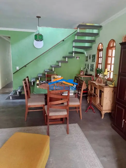 Foto 1 de Sobrado com 3 quartos à venda, 160m2 em Vila Mangalot, São Paulo - SP