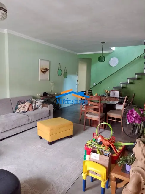 Foto 2 de Sobrado com 3 quartos à venda, 160m2 em Vila Mangalot, São Paulo - SP