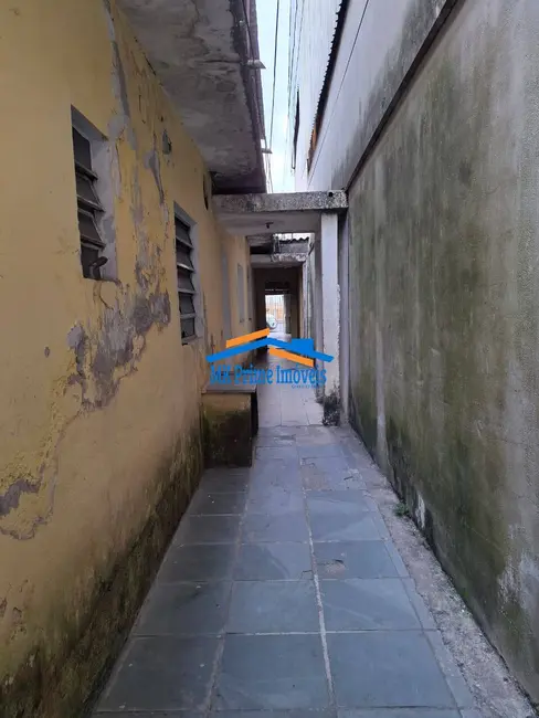 Foto 1 de Casa com 8 quartos à venda, 264m2 em Piratininga, Osasco - SP