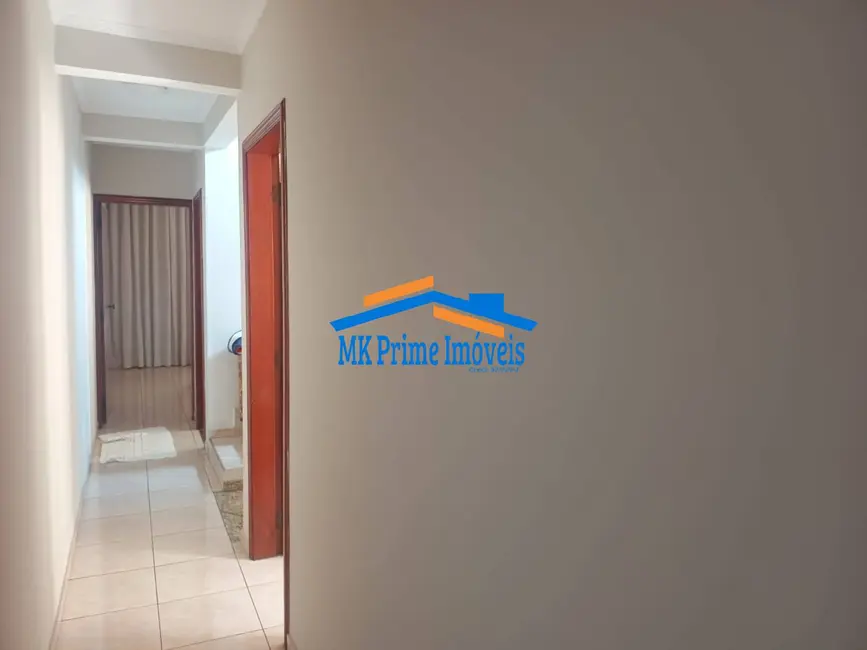 Foto 6 de Sobrado com 3 quartos à venda, 238m2 em Pestana, Osasco - SP