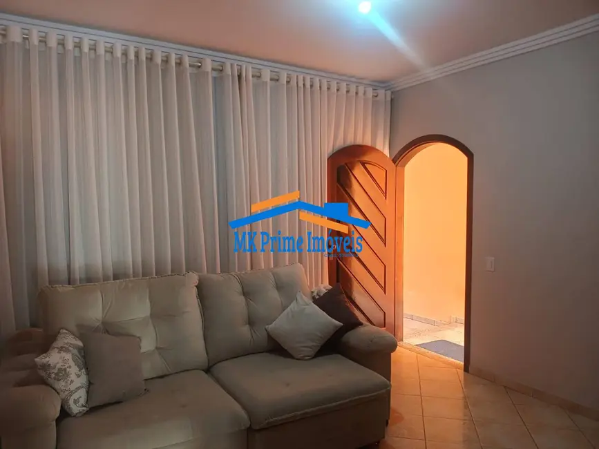 Foto 4 de Sobrado com 3 quartos à venda, 238m2 em Pestana, Osasco - SP