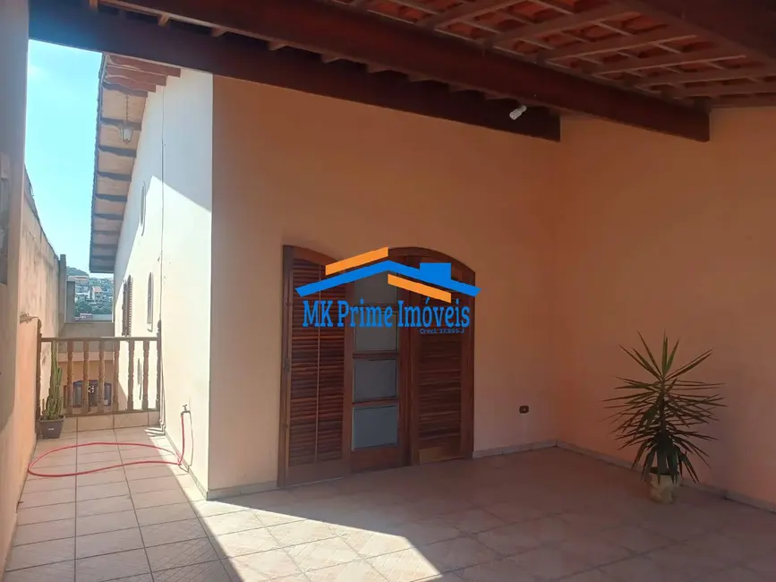 Foto 3 de Sobrado com 3 quartos à venda, 238m2 em Pestana, Osasco - SP