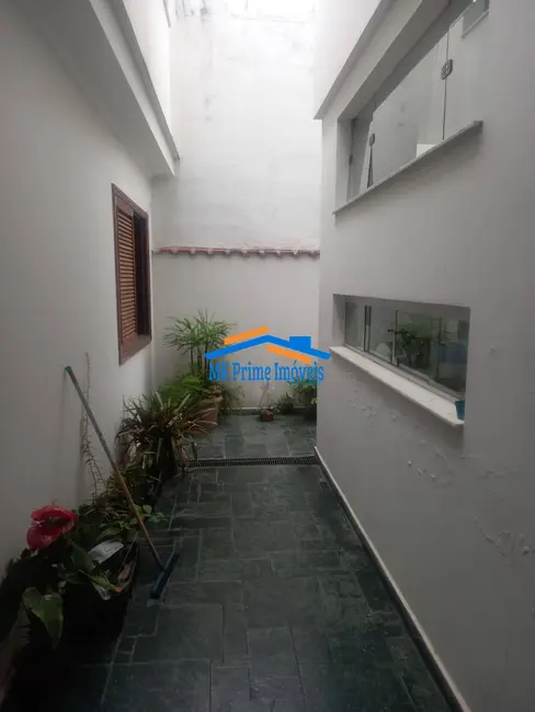 Foto 9 de Sobrado com 4 quartos à venda, 240m2 em Jardim dos Prados, São Paulo - SP