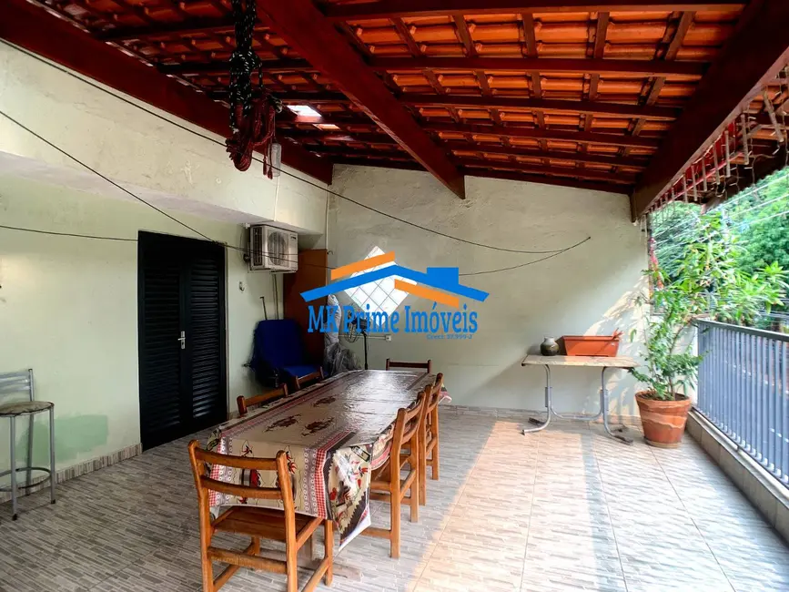 Sobrado com 3 quartos à venda, 278m2 em Pestana, Osasco - SP - imagem 8 Foto 8 de Sobrado com 3 quartos à venda, 278m2 em Pestana, Osasco - SP