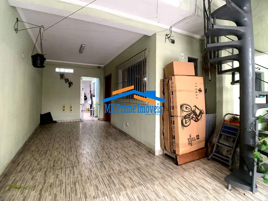 Sobrado com 3 quartos à venda, 278m2 em Pestana, Osasco - SP - imagem 4 Foto 4 de Sobrado com 3 quartos à venda, 278m2 em Pestana, Osasco - SP