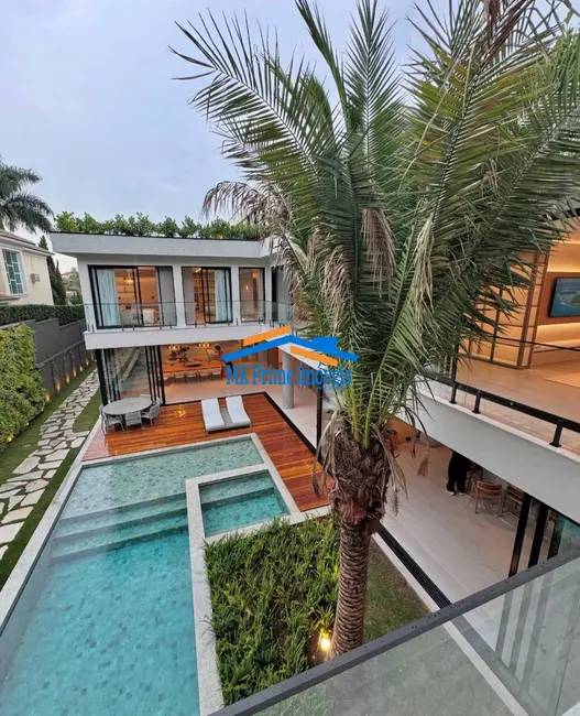 Casa com 6 quartos à venda, 1027m2 em Tamboré, Santana De Parnaiba - SP - imagem 2 Foto 2 de Casa com 6 quartos à venda, 1027m2 em Tamboré, Santana De Parnaiba - SP