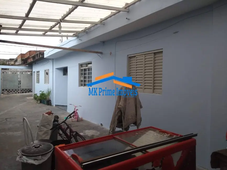 Casa com 5 quartos à venda, 81m2 em Vila Silviânia, Carapicuiba - SP - imagem 5 Foto 5 de Casa com 5 quartos à venda, 81m2 em Vila Silviânia, Carapicuiba - SP