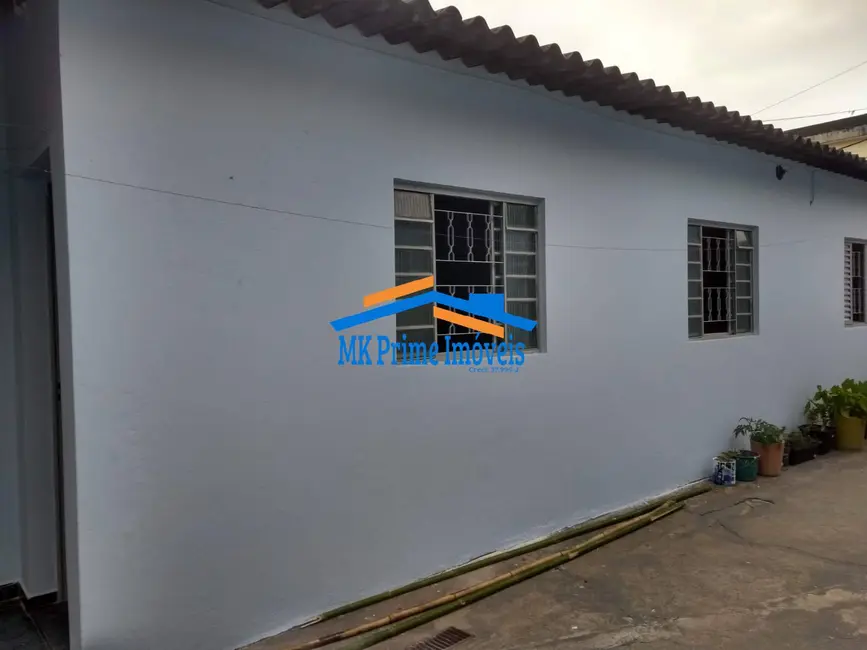 Casa com 5 quartos à venda, 81m2 em Vila Silviânia, Carapicuiba - SP - imagem 4 Foto 4 de Casa com 5 quartos à venda, 81m2 em Vila Silviânia, Carapicuiba - SP