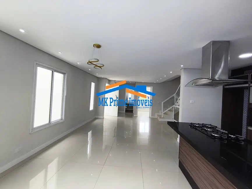 Foto 3 de Sobrado com 3 quartos à venda, 175m2 em Bela Vista, Osasco - SP