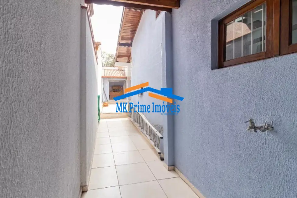 Casa com 3 quartos à venda, 172m2 em I.A.P.I., Osasco - SP - imagem 5 Foto 5 de Casa com 3 quartos à venda, 172m2 em I.A.P.I., Osasco - SP