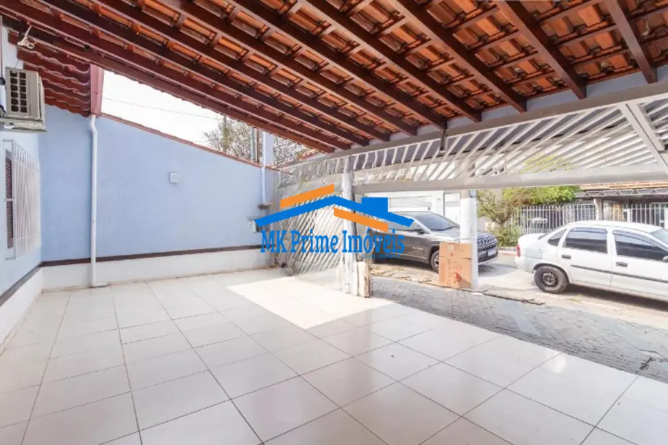 Casa com 3 quartos à venda, 172m2 em I.A.P.I., Osasco - SP - imagem 4 Foto 4 de Casa com 3 quartos à venda, 172m2 em I.A.P.I., Osasco - SP