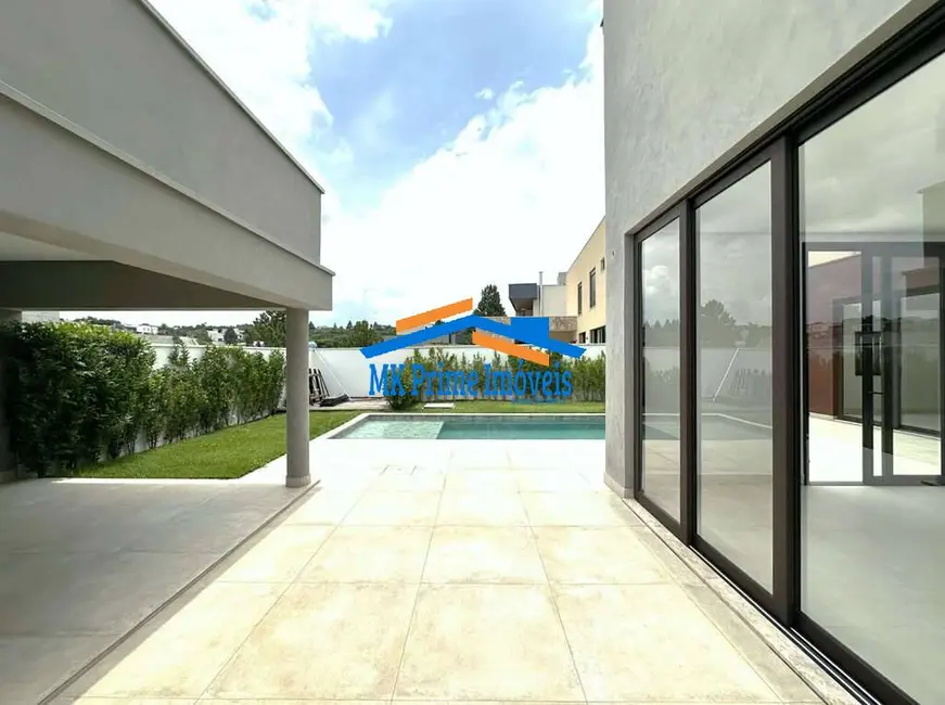 Casa de Condomínio com 4 quartos para alugar, 308m2 em Granja Viana, Carapicuiba - SP - imagem 9 Foto 9 de Casa de Condomínio com 4 quartos para alugar, 308m2 em Granja Viana, Carapicuiba - SP