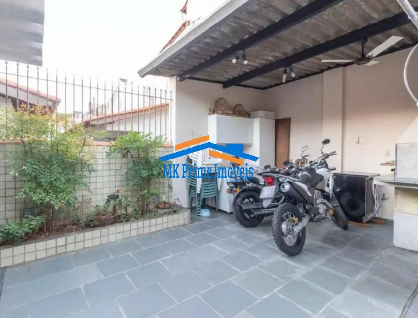 Foto 9 de Casa com 3 quartos à venda, 239m2 em Parque Continental, São Paulo - SP