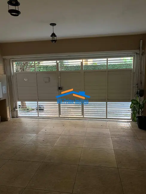 Foto 2 de Sobrado com 3 quartos à venda, 161m2 em Cidade das Flores, Osasco - SP