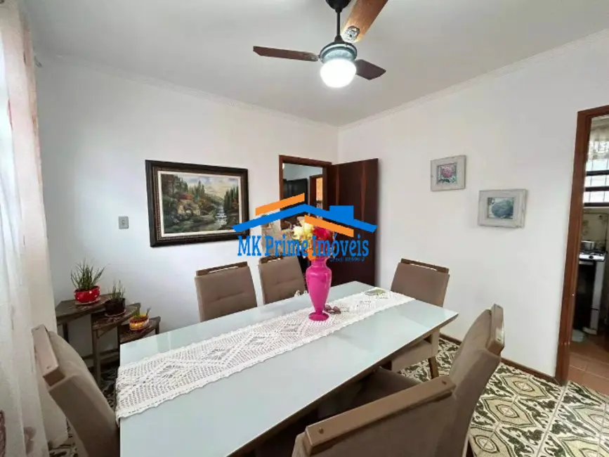 Foto 9 de Sobrado com 3 quartos à venda, 199m2 em Mongagua - SP