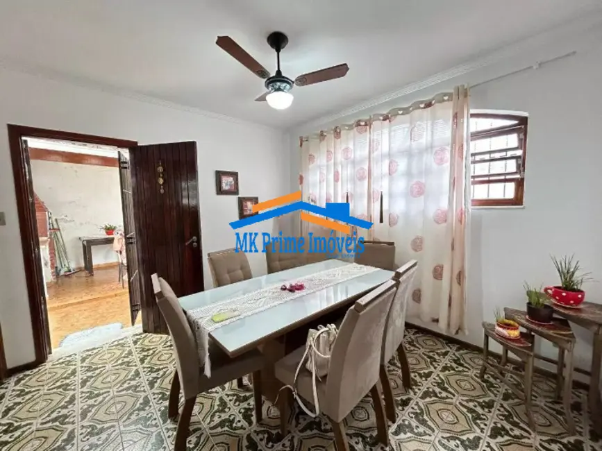 Foto 8 de Sobrado com 3 quartos à venda, 199m2 em Mongagua - SP