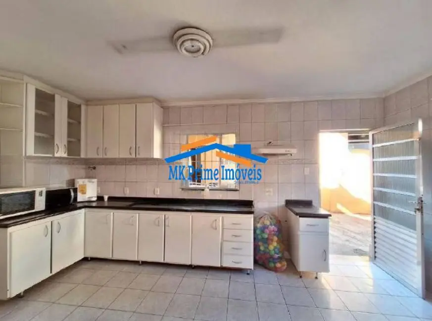 Sobrado com 3 quartos à venda, 188m2 em Vila Lageado, São Paulo - SP - imagem 7 Foto 7 de Sobrado com 3 quartos à venda, 188m2 em Vila Lageado, São Paulo - SP